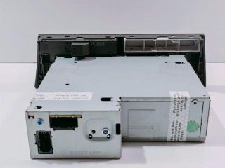 bontott AUDI A4 B8 CD / DVD Tár