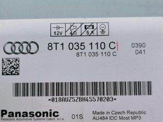 bontott AUDI A4 B8 CD / DVD Tár