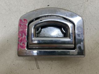 bontott AUDI A4 B8 Csomagrögzítő