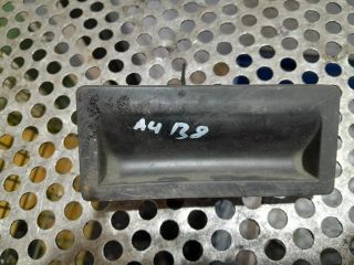 bontott AUDI A4 B8 Csomagtér Nyitó Kar / Gomb