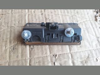 bontott AUDI A4 B8 Csomagtér Nyitó Kar / Gomb