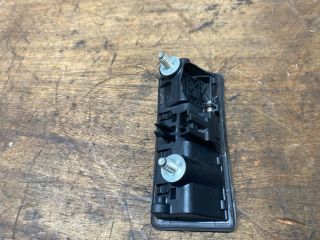 bontott AUDI A4 B8 Csomagtér Nyitó Kar / Gomb