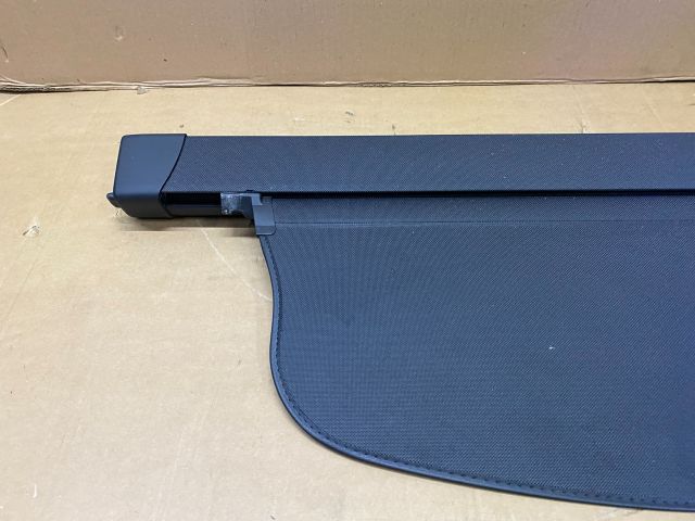 bontott AUDI A4 B8 Csomagtér Roló