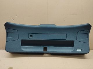 bontott AUDI A4 B8 Csomagtérajtó Burkolat Alsó