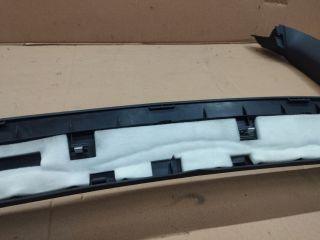 bontott AUDI A4 B8 Csomagtérajtó Burkolat Felső