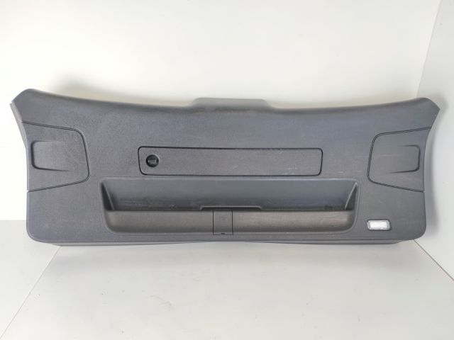 bontott AUDI A4 B8 Csomagtérajtó Burkolat (Részeivel)