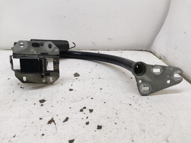 bontott AUDI A4 B8 Csomagtérajtó Jobb Zsanér