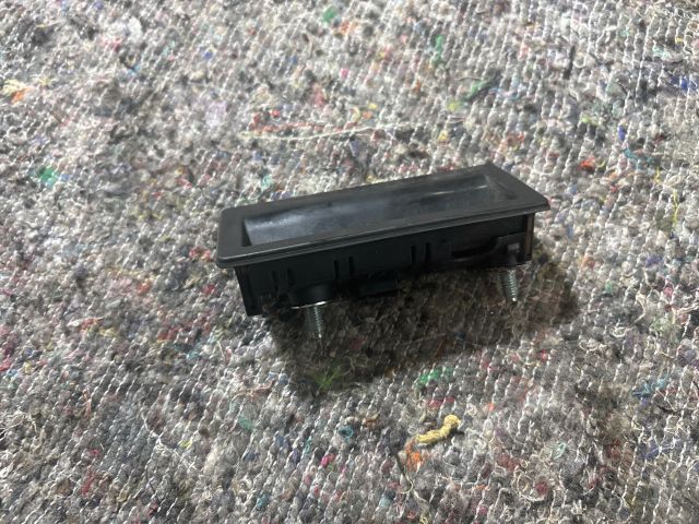 bontott AUDI A4 B8 Csomagtérajtó Kapcsoló