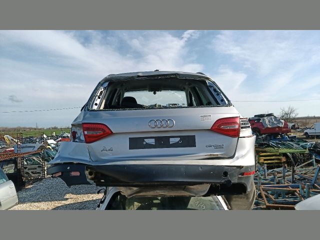 bontott AUDI A4 B8 Csomagtérajtó Kilincs