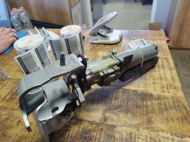 bontott AUDI A4 B8 Csomagtérajtó Motor