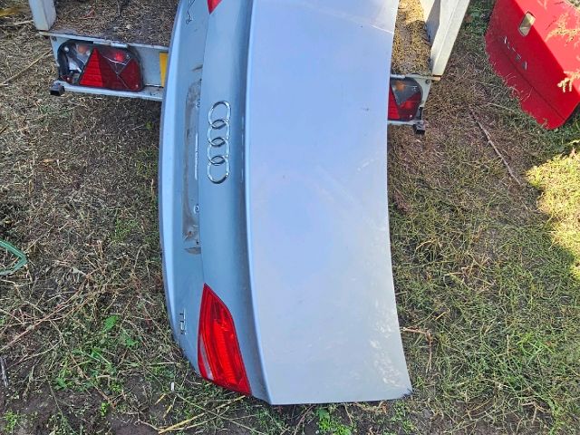 bontott AUDI A4 B8 Csomagtérajtó (Üres lemez)