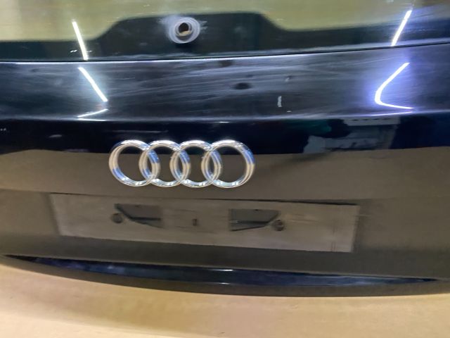 bontott AUDI A4 B8 Csomagtérajtó (Üres lemez)