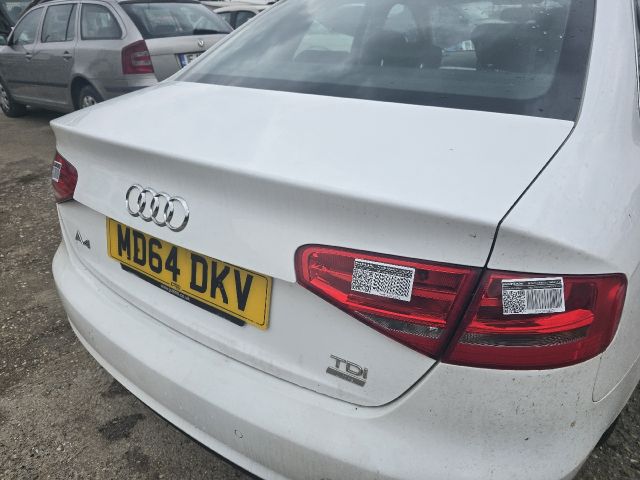 bontott AUDI A4 B8 Csomagtérajtó (Üres lemez)