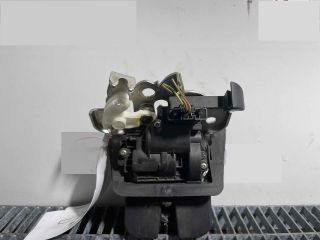 bontott AUDI A4 B8 Csomagtérajtó Ütköző