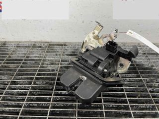 bontott AUDI A4 B8 Csomagtérajtó Ütköző