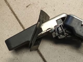 bontott AUDI A4 B8 Csomagtérajtó Zárszerkezet