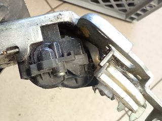 bontott AUDI A4 B8 Csomagtérajtó Zárszerkezet