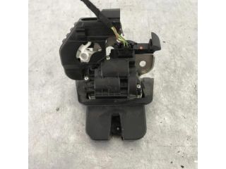 bontott AUDI A4 B8 Csomagtérajtó Zárszerkezet