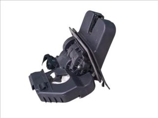 bontott AUDI A4 B8 Csomagtérajtó Zárszerkezet