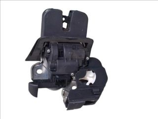 bontott AUDI A4 B8 Csomagtérajtó Zárszerkezet