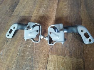 bontott AUDI A4 B8 Csomagtérajtó Zsanér