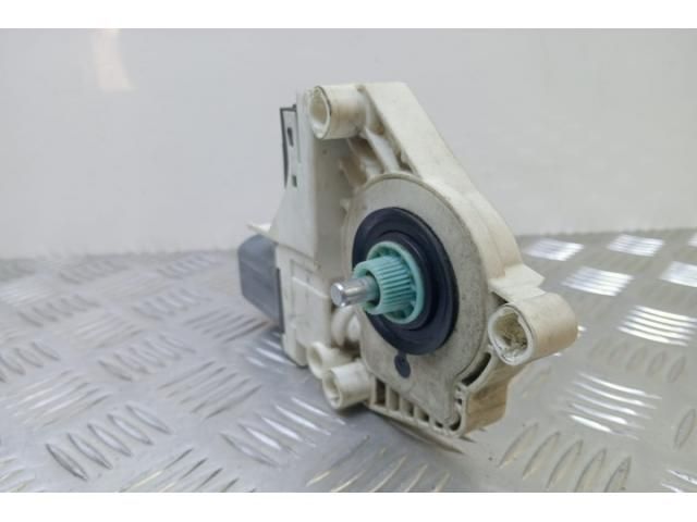 bontott AUDI A4 B8 Elektronika (Magában)