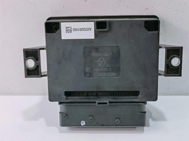 bontott AUDI A4 B8 Elektronika (Magában)