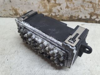 bontott AUDI A4 B8 Előtét Ellenállás Fűtőmotor