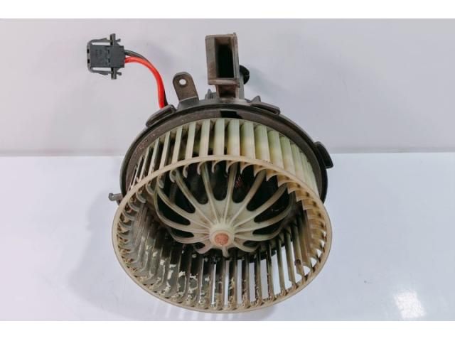 bontott AUDI A4 B8 Előtét Ellenállás Fűtőmotor