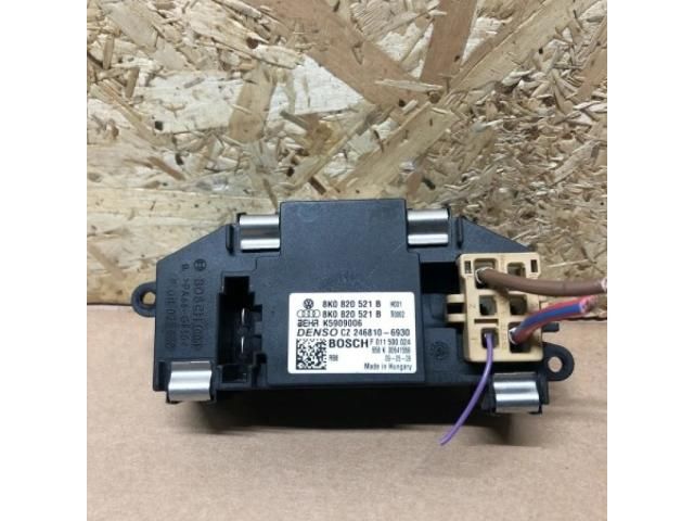 bontott AUDI A4 B8 Előtét Ellenállás Fűtőmotor