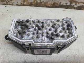 bontott AUDI A4 B8 Előtét Ellenállás Fűtőmotor