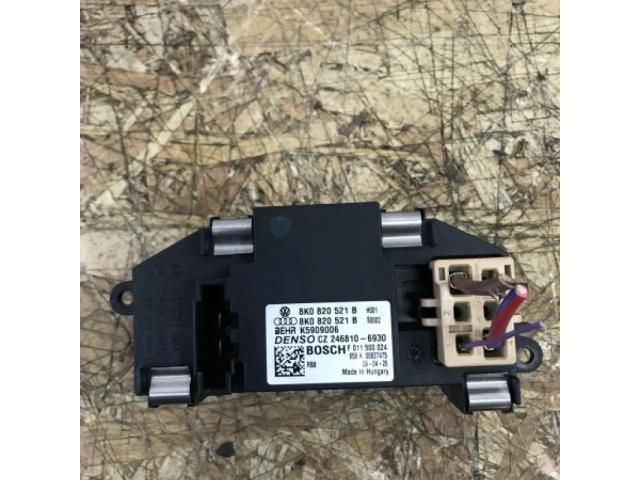 bontott AUDI A4 B8 Előtét Ellenállás Fűtőmotor