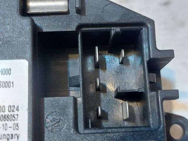 bontott AUDI A4 B8 Előtét Ellenállás Fűtőmotor