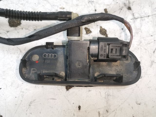 bontott AUDI A4 B8 Első Ablakmosó Fúvóka