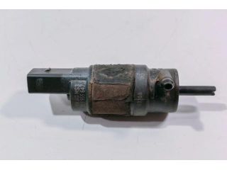 bontott AUDI A4 B8 Első Ablakmosó Szivattyú