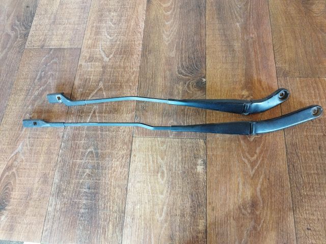 bontott AUDI A4 B8 Első Ablaktörlő Kar