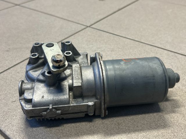 bontott AUDI A4 B8 Első Ablaktörlő Motor