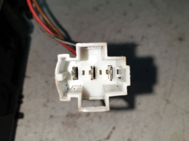 bontott AUDI A4 B8 Első Hamutartó