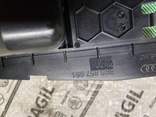 bontott AUDI A4 B8 Első Hamutartó