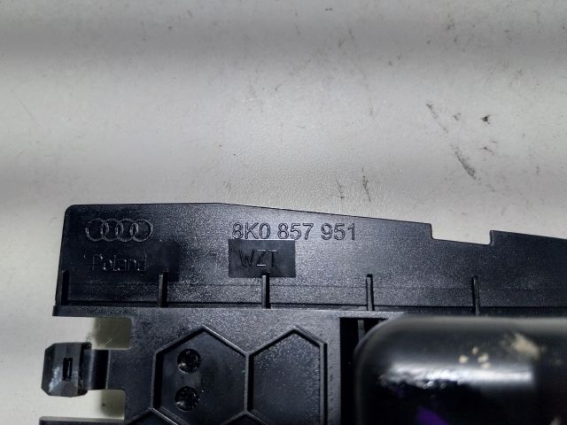 bontott AUDI A4 B8 Első Hamutartó