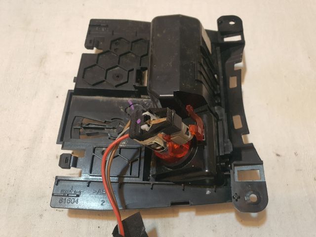 bontott AUDI A4 B8 Első Hamutartó