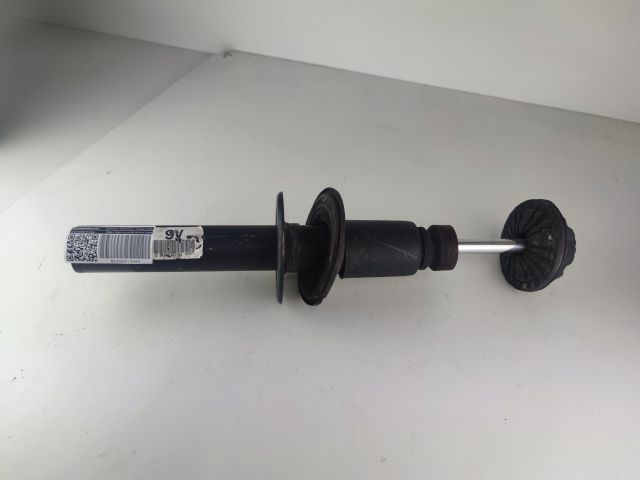 bontott AUDI A4 B8 Első Lengéscsillapító (Pozíciófüggetlen)