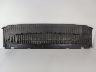 bontott AUDI A4 B8 Első Lökhárító Alsó (Műanyag)