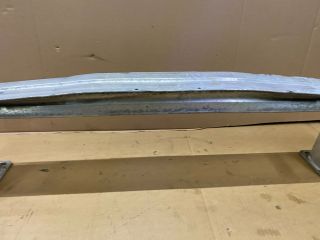 bontott AUDI A4 B8 Első Lökhárító Merevítő (Fém)