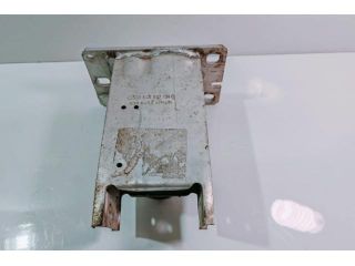 bontott AUDI A4 B8 Első Lökhárító Merevítő (Fém)