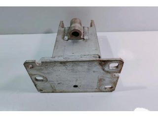 bontott AUDI A4 B8 Első Lökhárító Merevítő (Fém)