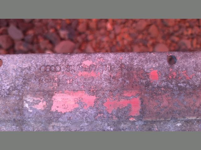 bontott AUDI A4 B8 Első Lökhárító Merevítő (Fém)