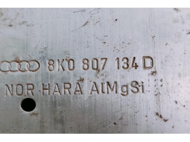 bontott AUDI A4 B8 Első Lökhárító Merevítő (Fém)