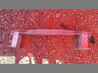 bontott AUDI A4 B8 Első Lökhárító Merevítő (Fém)