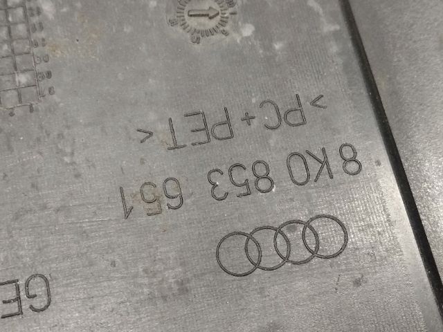 bontott AUDI A4 B8 Első Lökhárító (Részeivel)